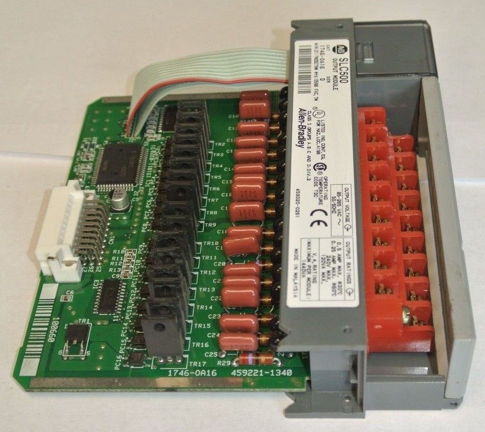 ALLEN-BRADLEY 1746-OA16 Series D SLC500 OUTPUT MODULE