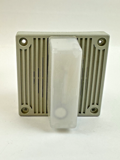 EATON WHEELOCK MT4-115-WH-VNS MULTITONE STROBE WALL MOUNT GRAY 115VAC 15CD