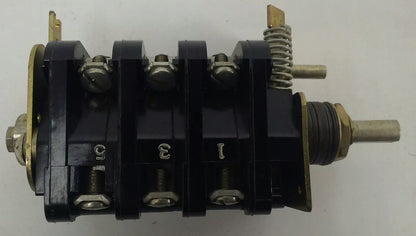 ALLEN BRADLEY BULLENTIN 806 J666731-1 SER. A, ROTARY PILOT SWITCH, 6 CIRCUITS