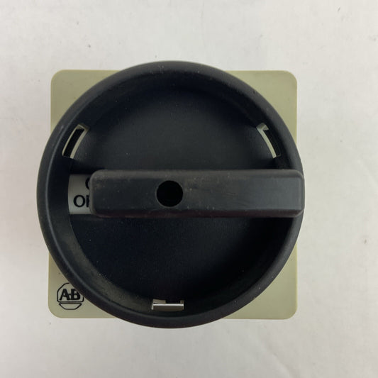 ALLEN BRADLEY 194L-E25 SER A LOAD SWITCH 25A 600VAC 15HP 3PH