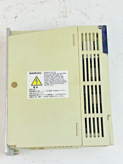 MITSUBISHI - MDS-B-SVJ2-04 - SERVO DRIVE UNIT/ AMPLIFIER -2.8A, 230 VAC, 50/60HZ