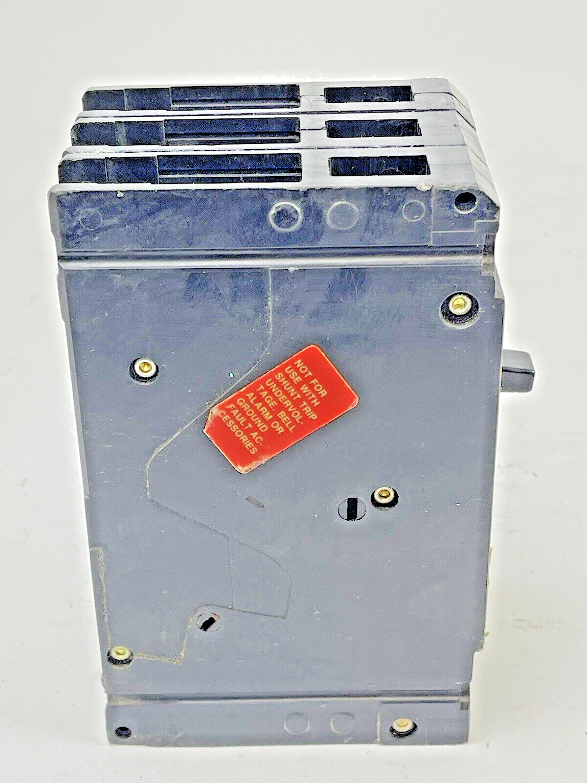 ITE - SIEMENS - E63B030 - CIRCUIT BREAKER - 30 A, 600 VAC, 3 POLE, TYPE E6-A