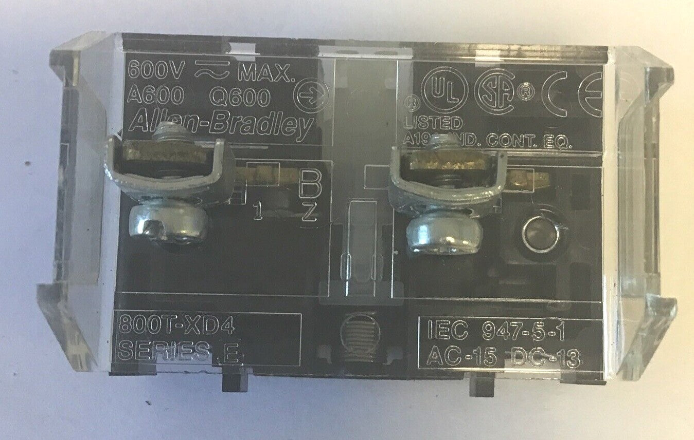 ALLEN BRADLEY 800T-XD4 CONTACT BLOCK SER.E 500VAC  ***LOTOF10***