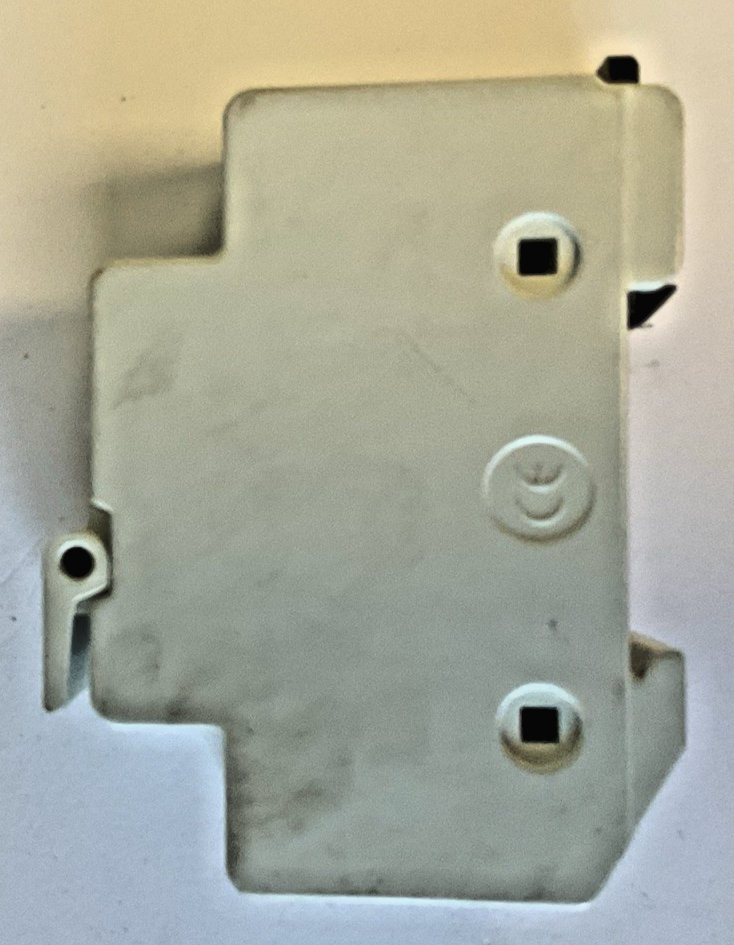 FERRAZ SHAWMUT USCC2I FUSE HOLDER ****LOTOF2****