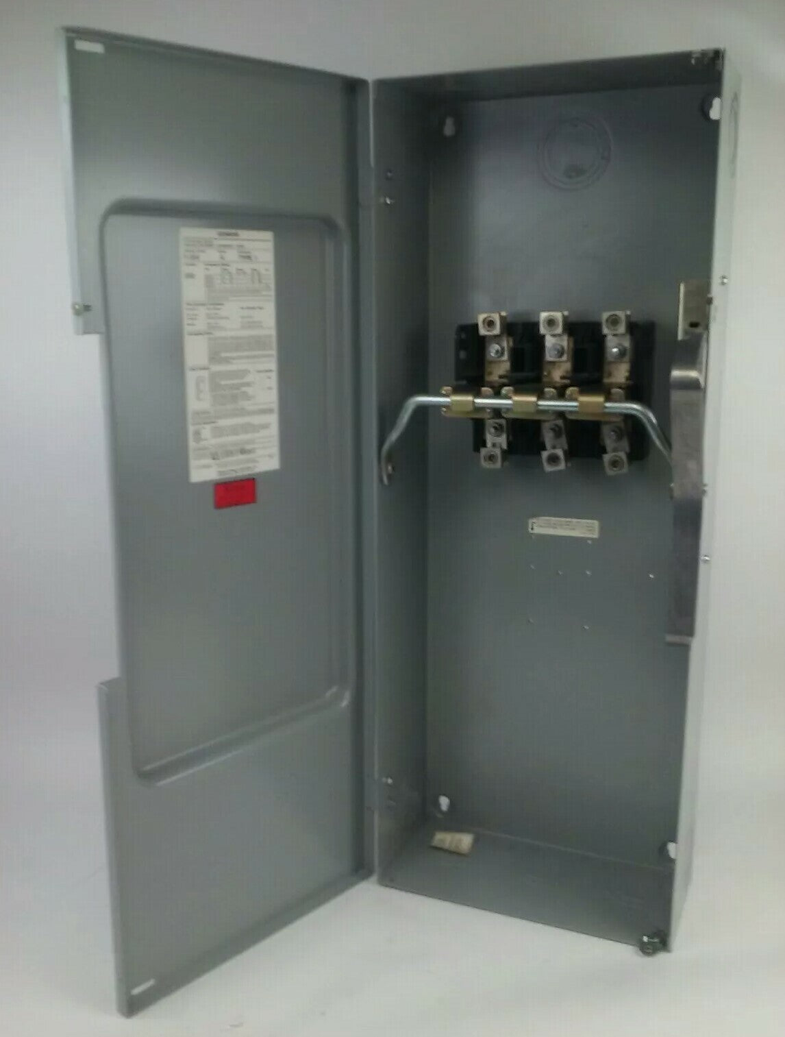 SIEMENS ITE F354 SER. A VACU-BREAK SWITCH CLAMPMATIC 3PH 200A 600V 150HP TYPE 1