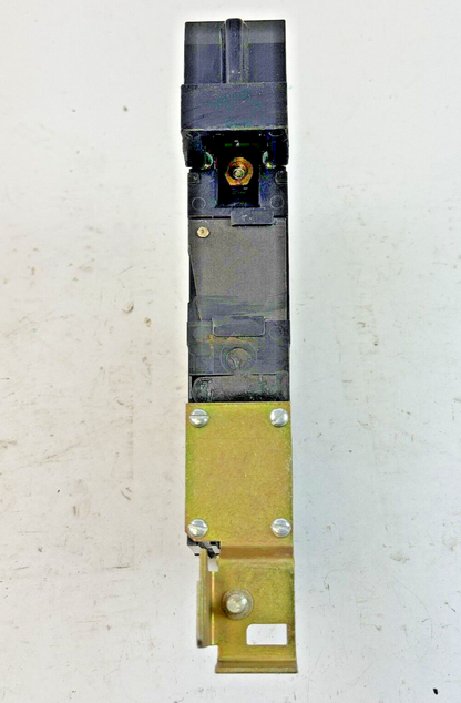 SQUARE D - FHB16090C - I-LINE MOLDED CASE CIRCUIT BREAKER - 1 POLE/ 90 A/ 277VAC