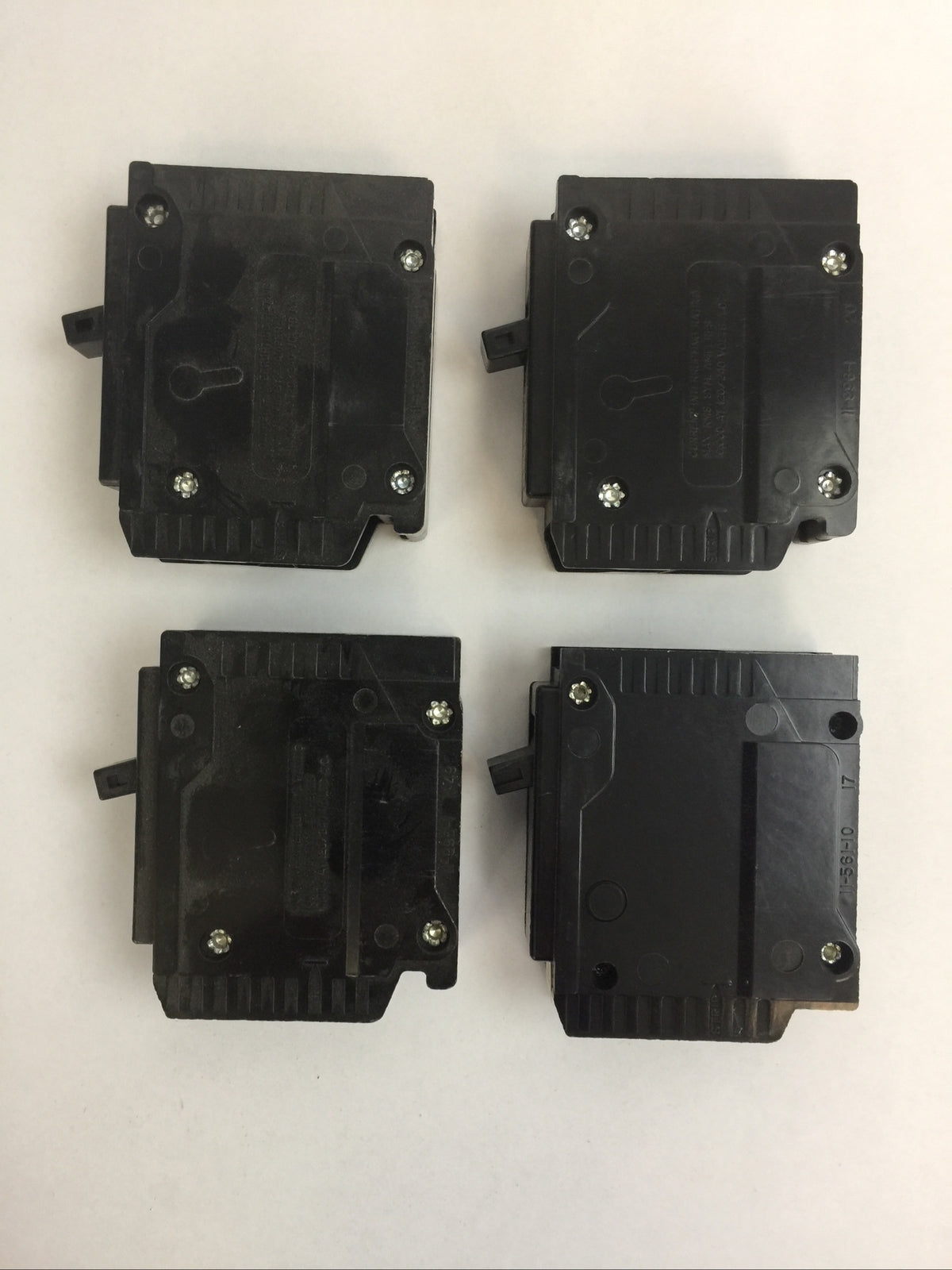 CHALLENGER/SYLVANIA C140 CIRCUIT BREAKER 40AMP 120/240VAC 1POLE (LOT OF 4)