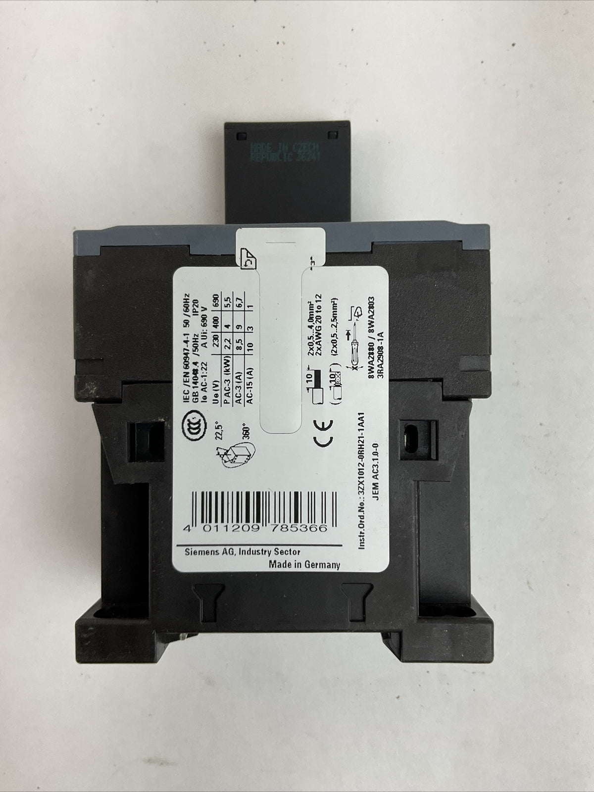 SIEMENS 3RT2016-2BB41 CONTACTOR 600VAC 20A 3PH 7.5HP COIL 24VDC 2000-68500-44100