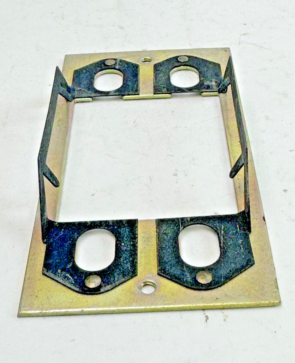 ITE / SIEMENS - FP9555 -TWO POLE FACE MOUNTING PLATE FOR TYPE BQ CIRCUIT BREAKER