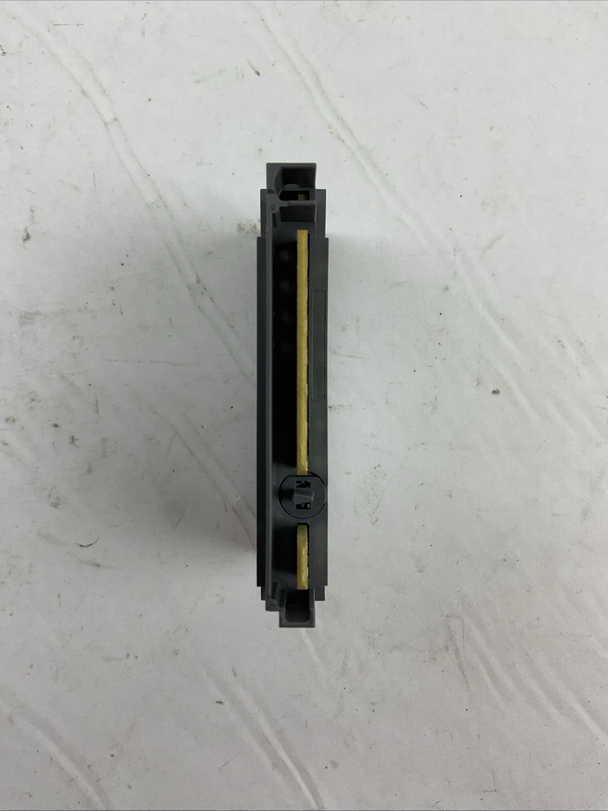 ALLEN BRADLEY 1734-OB8 SER C FW 3.022 OUTPUT MODULE 24VDC