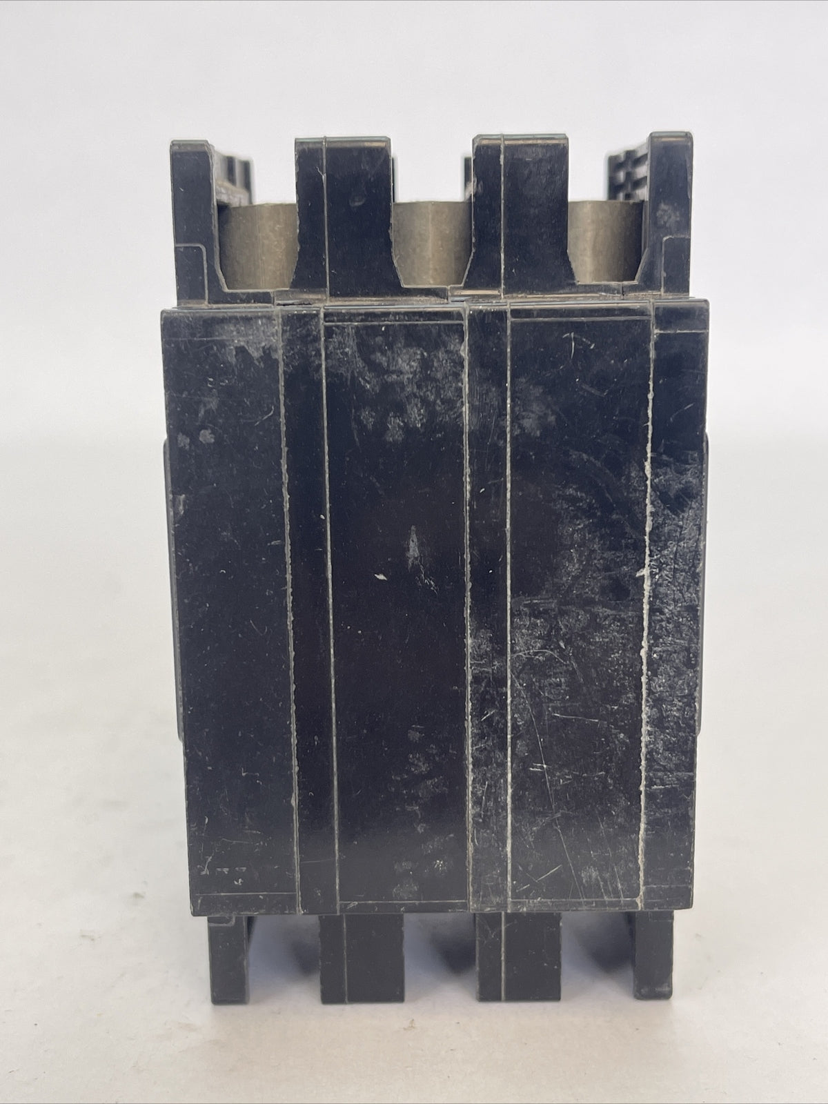 SQUARE D QOU315 CIRCUIT BREAKER 15AMP 240VAC 3POLE