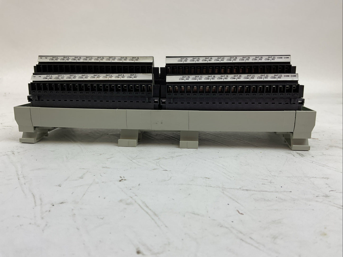ALLEN BRADLEY 1492-RXIMTR4024-32R SER A RELAY 20-26VDC