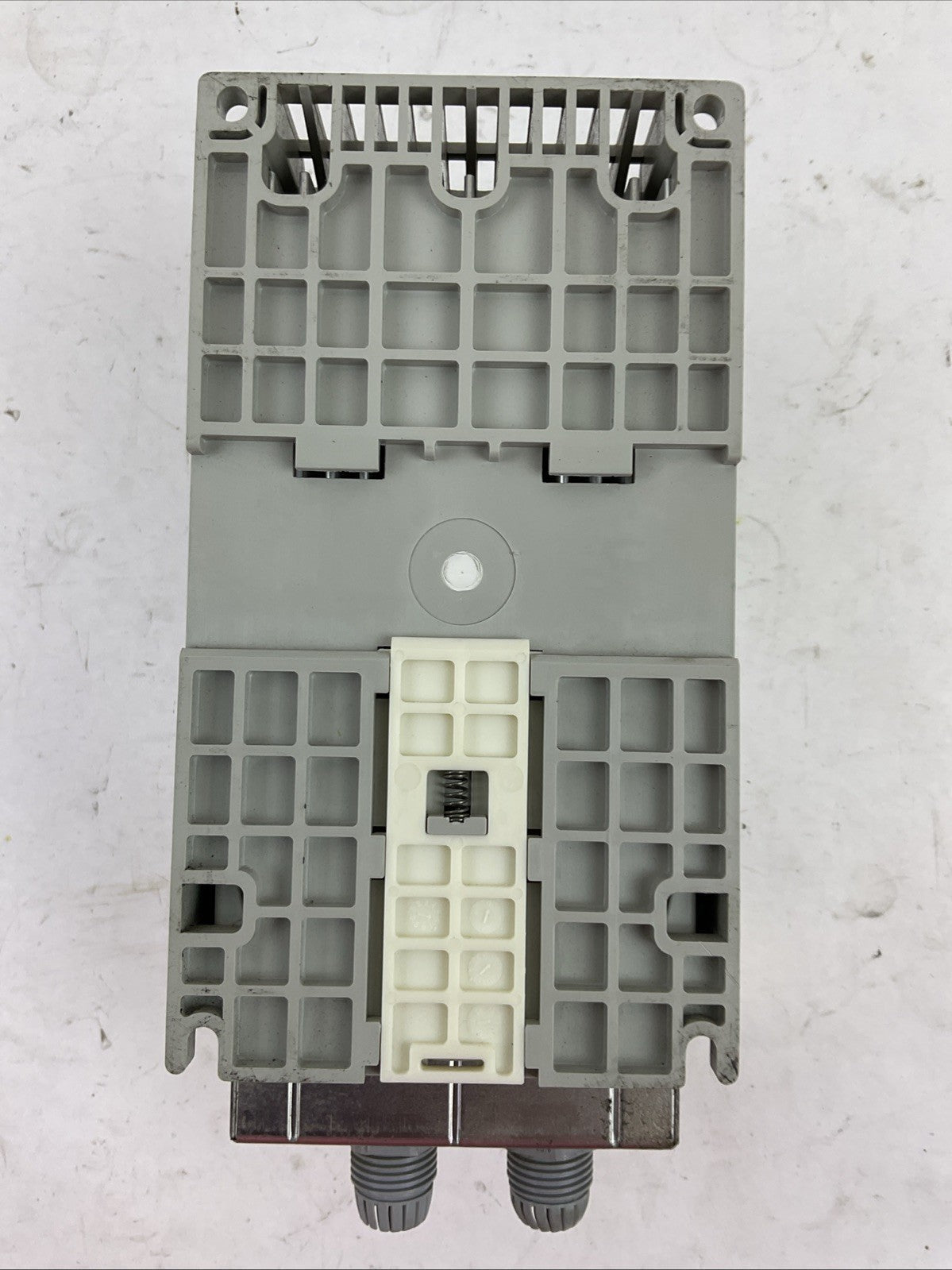 ALLEN BRADLEY 22B-D1P4N104 AC DRIVE SER A FRN: 6.02 POWER FLEX 40 0.4kW/0.5HP