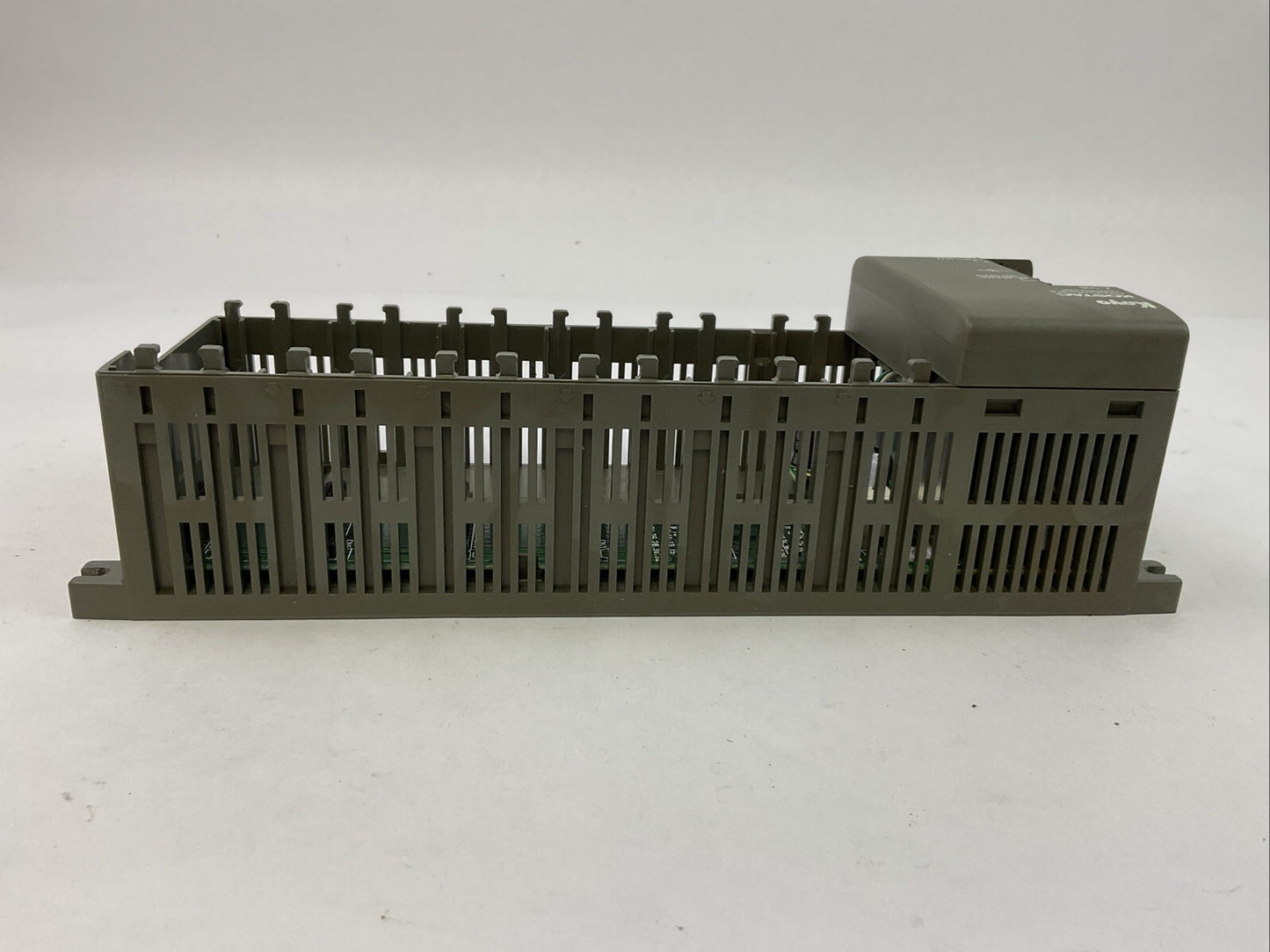 KOYO Z-05B KOSTAC PROGRAMMABLE CONTROLLER 85-264VAC OUTPUT 24VDC 6-SLOT RACK