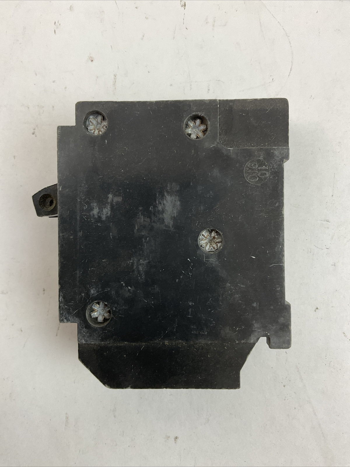 SQUARE D HOMT2020 MINITURE CIRCUIT BREAKER 20/20AMP 120/240VAC