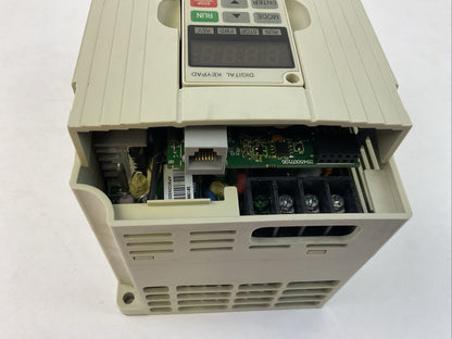 DELTA VFD007M43B AC DRIVE 0.75kW OUTPUT 3PH 0-480VAC 3A 2.3KVA 1HP MISSING COVER
