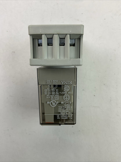 ALLEN BRADLEY 700-HN100 SER D RELAY SOCKET 700-HA32Z24 RELAY 24VDC 10A