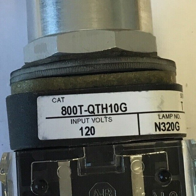 ALLEN BRADLEY 800TQTH10G GREEN PUSH BUTTON SER.T 120V