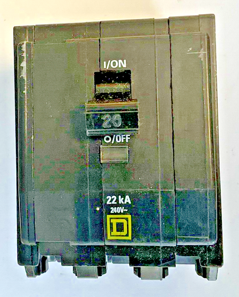 SQUARE D QOM320 CIRCUIT BREAKER 240VAC 22KA 3POLE 20A