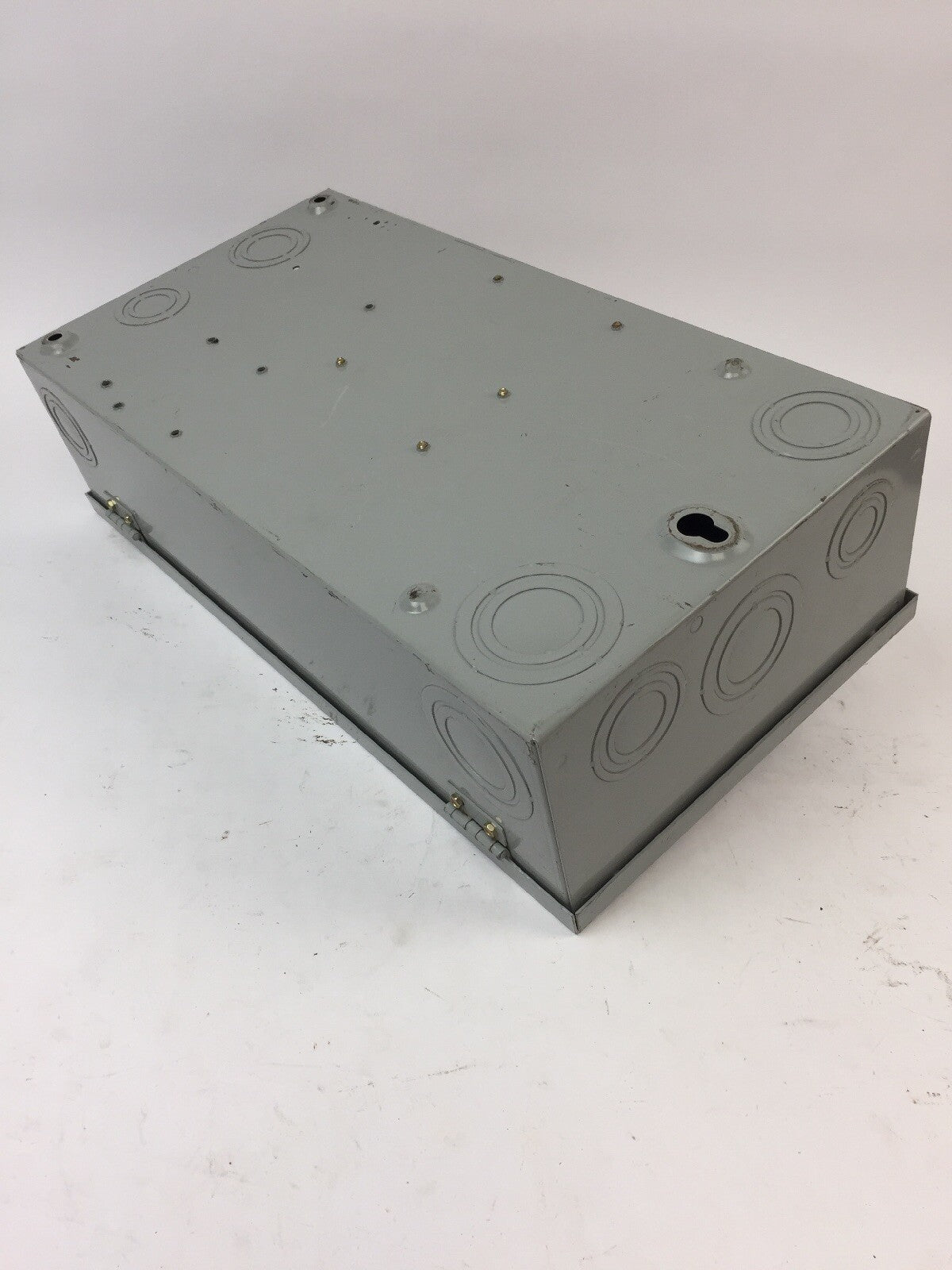 GE THN3362 SAFETY SWITCH 60AMP 600VAC 250VDC 3 PHASE 60 HP TYPE 1 INDOOR MOD 10