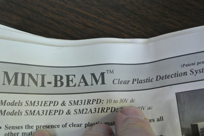 BANNER SM2A31RPDQD / 26968 - DETECTION SYSTEM RECEIVER - NEW SURPLUS