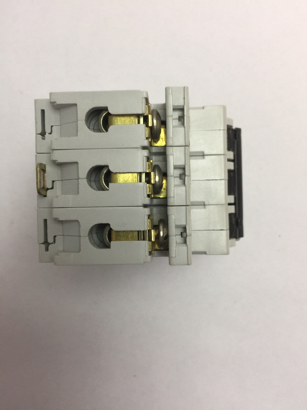 ABB S263C4 MINITURE CIRCUIT BREAKER 277/460VAC 3 POLE 4A