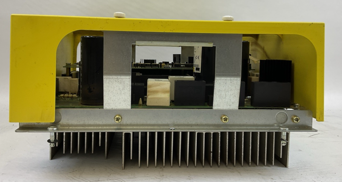 FANUC A06B-6107-H002 AC SERVO AMPLIFIER A20B-2101-0230/06C A16B-3200-0610/13F