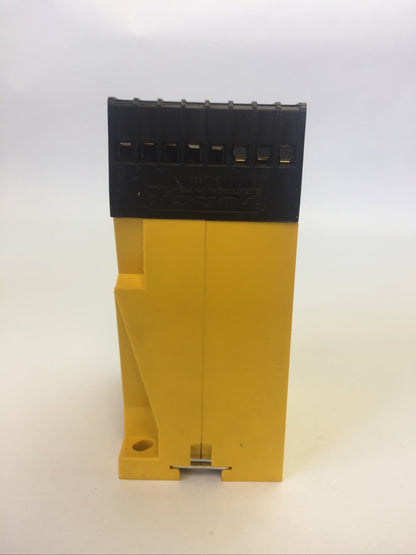 TURCK MS 13-222-R MULTI SAFE AMPLIFIER RELAY 110VAC RELAY OUTPUT 250VAC 60VDC