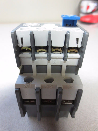 ABB A12-30-10 CONTACTOR + TA25 DU OVERLOAD RELAY ASSEMBLY