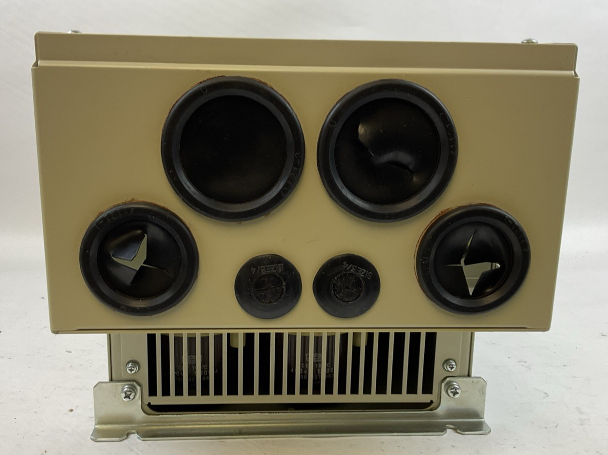 YASKAWA CIMR-AU4A0072FAA REV A AC DRIVE OUTPUT 3PH 0-480V 72A INPUT 380-480V 71A
