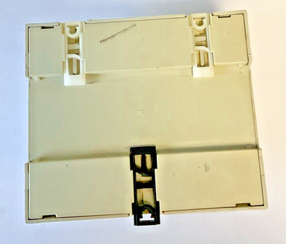 SCHNEIDER ELECTRIC EM3550 COMPACT ENERGY METER HW REV: 01B  0.1A 50/60HZ