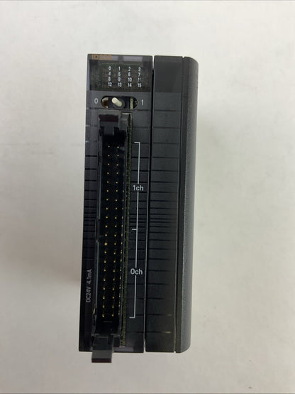 OMRON CJ1W-ID232 INPUT UNIT 24VDC 4.1mA CJ1W-TER01 END CAP