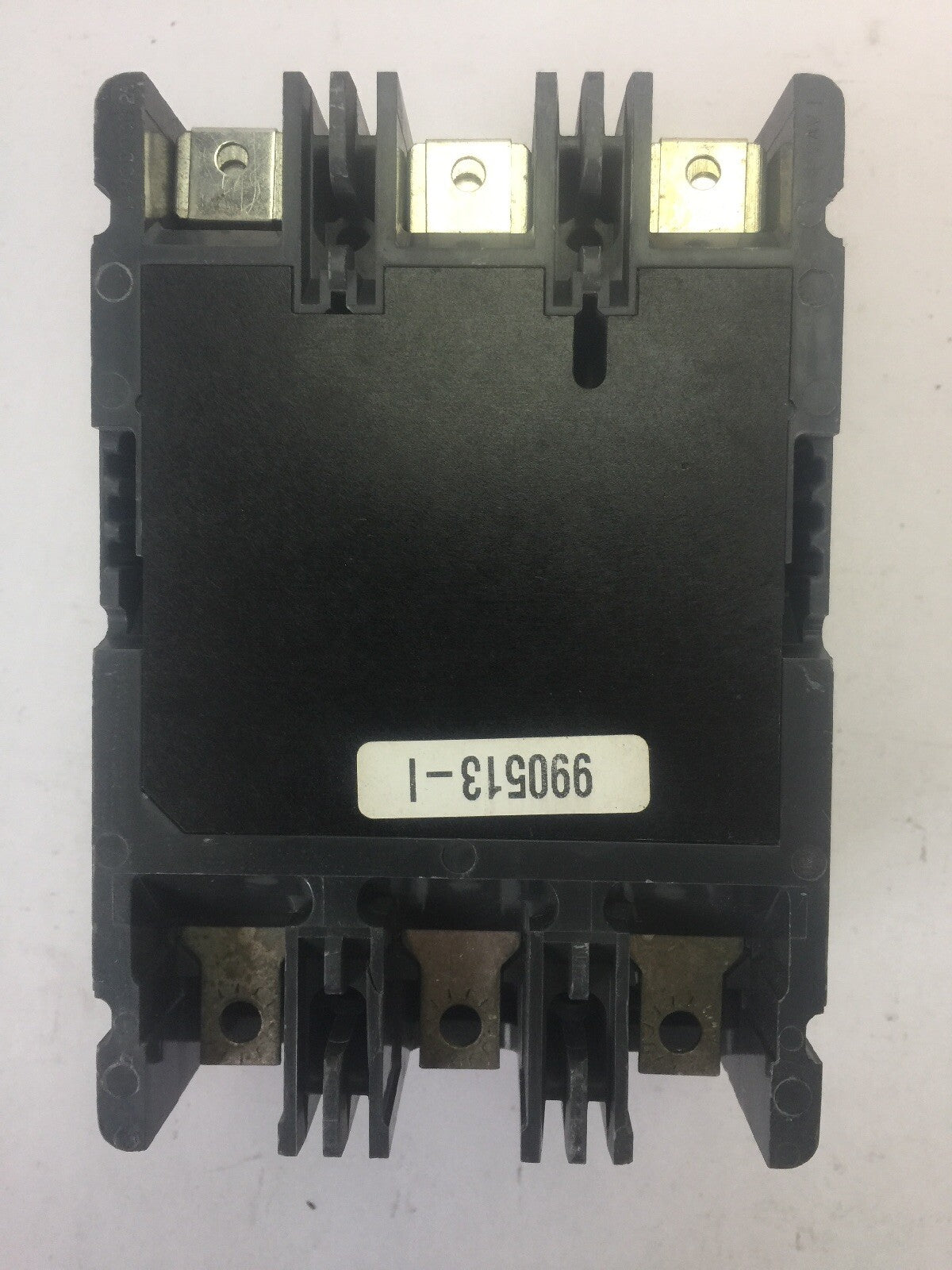 CUTLER HAMMER ED3225 INDUSTRIAL CIRCUIT BREAKER 225AMPS 240VAC 250VDC 3 POLES