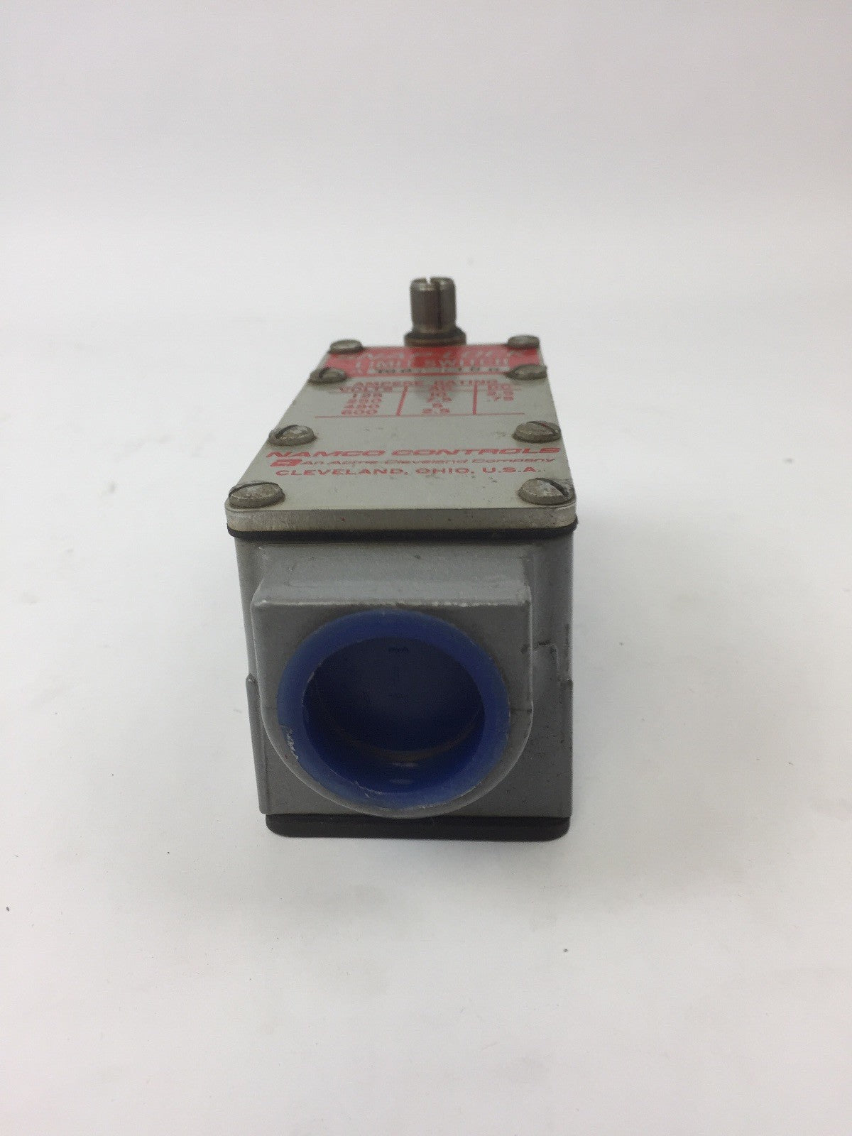NAMCO CONTROL SNAP-LOCK EA70025100 LIMIT SWITCH 600 VAC 250 VDC