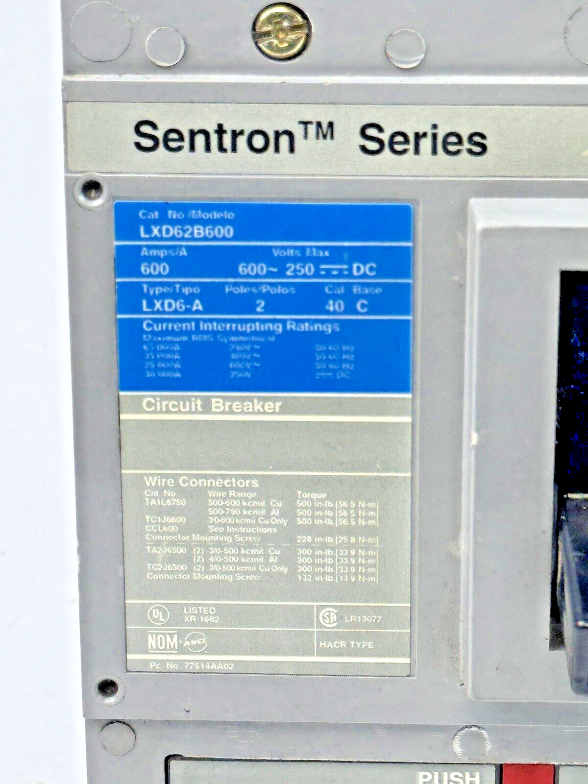 SIEMENS - LXD62B600A - BREAKER W/ A01JLDLV LOW VOLT AUX SWTCH 2 POLE/600A/600VAC