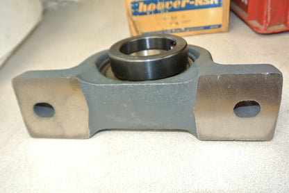 HOOVER-NSK SP115TT PILLOW BLOCK BALL BEARING UNIT / 1-15/16" BORE / NEW SURPLUS