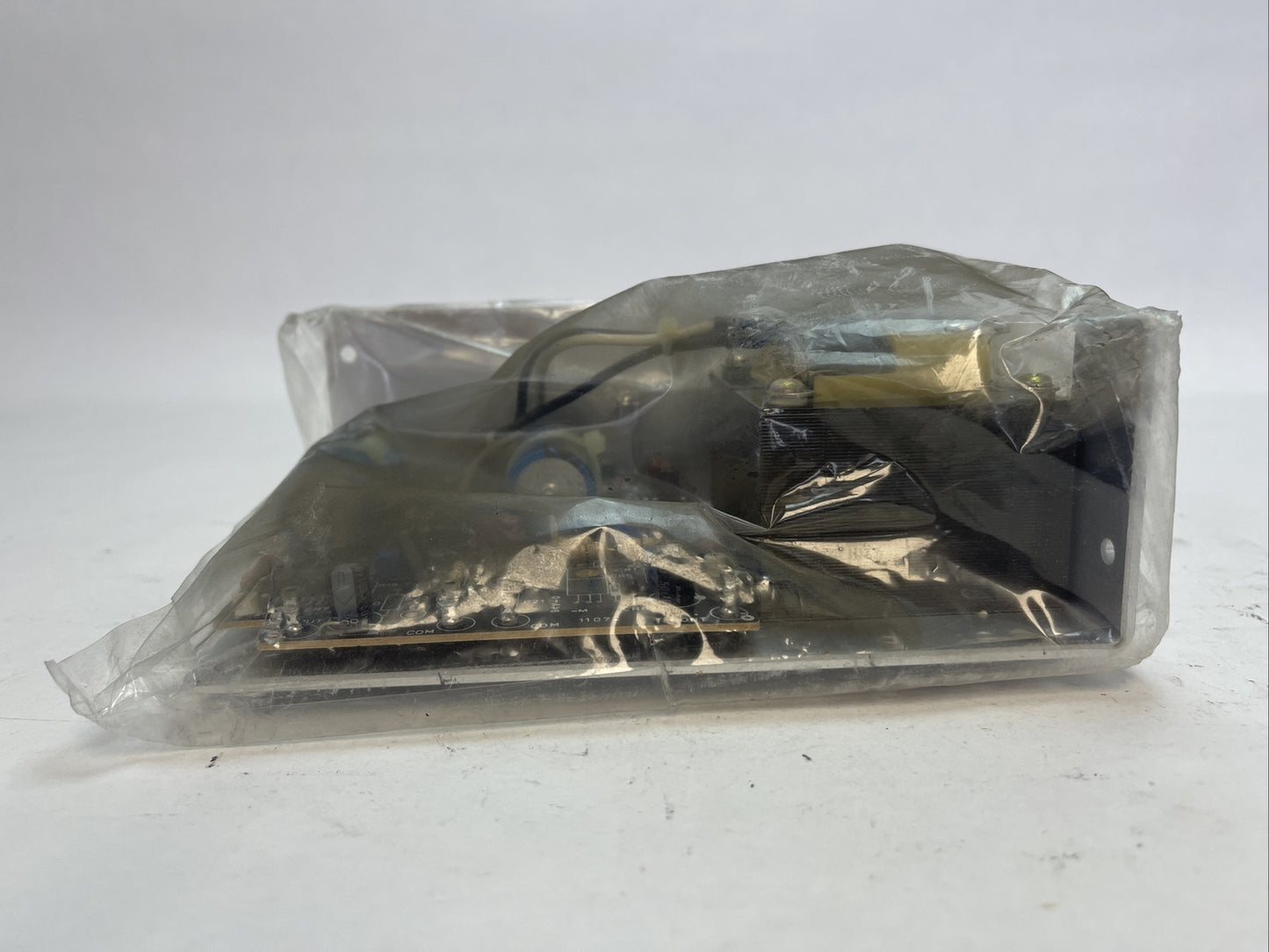 ASTEC ACV 12D1.7 POWER SUPPLY OUTPUT 12V 1.8A INPUT 110/120 47-63HZ 1A 220/230/