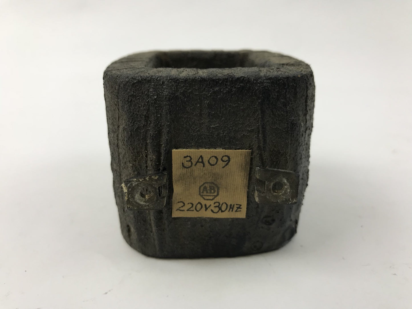 Allen Bradley 3A09 Coil 220 V 30 HZ Used No Screws