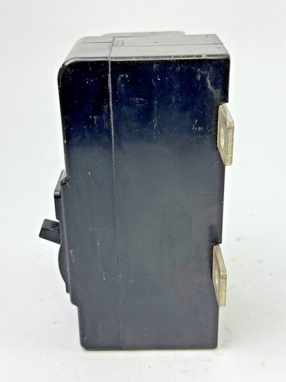 SIEMENS - EQ8695 - MAIN CIRCUIT BREAKER - 200 A/2 POLE/240 VAC