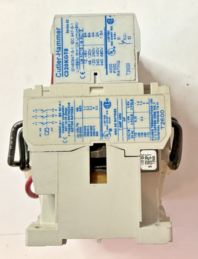CUTLER HAMMER CE55AN3AB REVERSING  CONTACTOR SIZE A 3POLE 460V 7A 50/60HZ