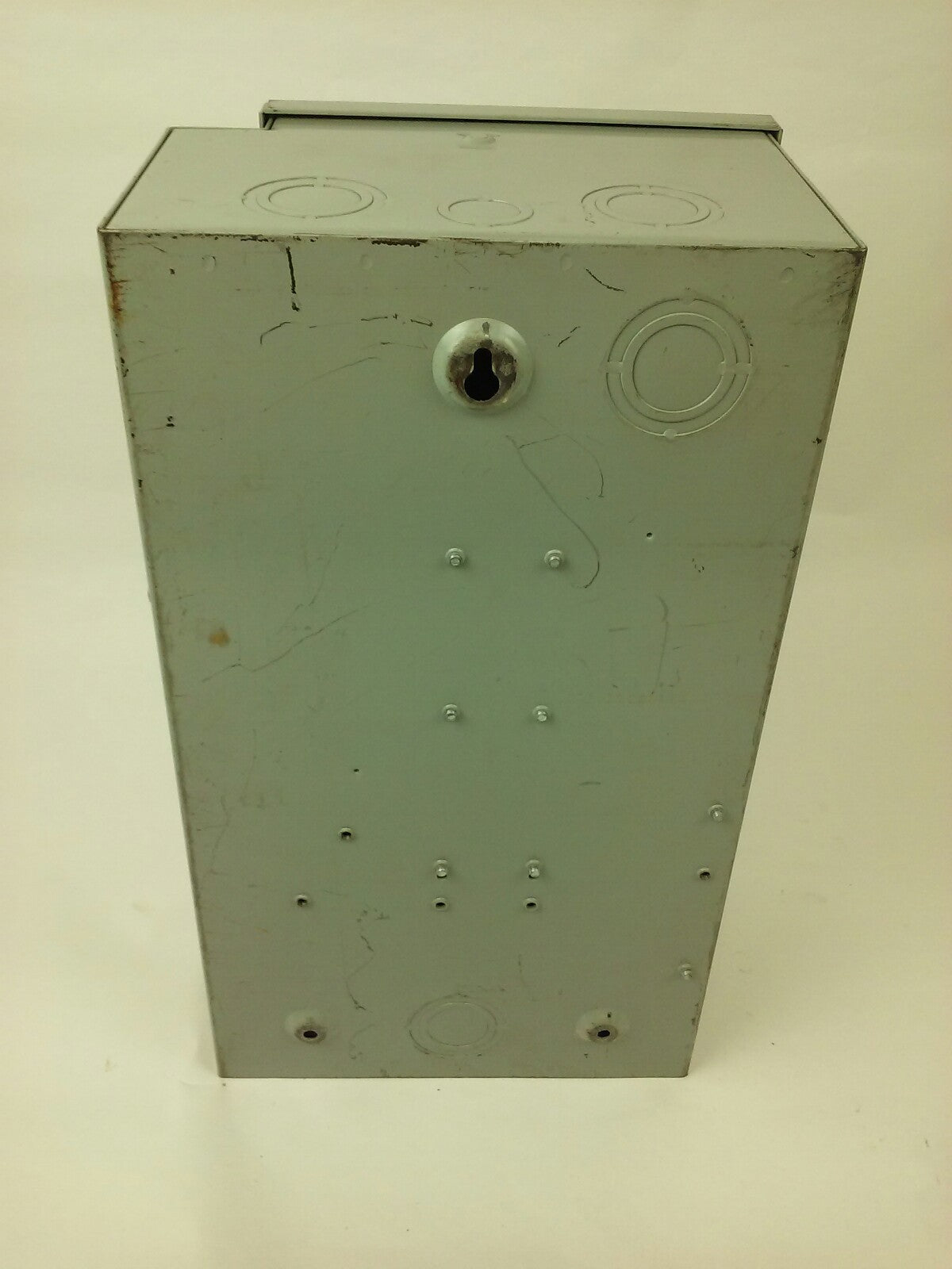 CHALLENGER HDN221SN SAFETY SWITCH, NEMA 1 INDOOR, 30A, 240V, FUSIBLE, NEW