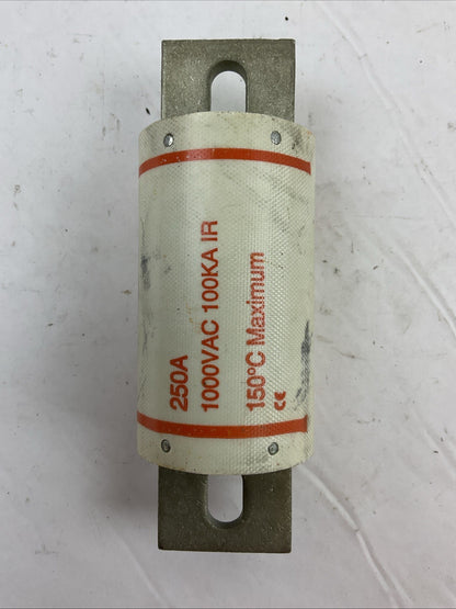 FERRAZ SHAWMUT AMP-TRAP A100P250-4 FORM 101 SEMICONDUCTOR FUSE 250A 1000VAC