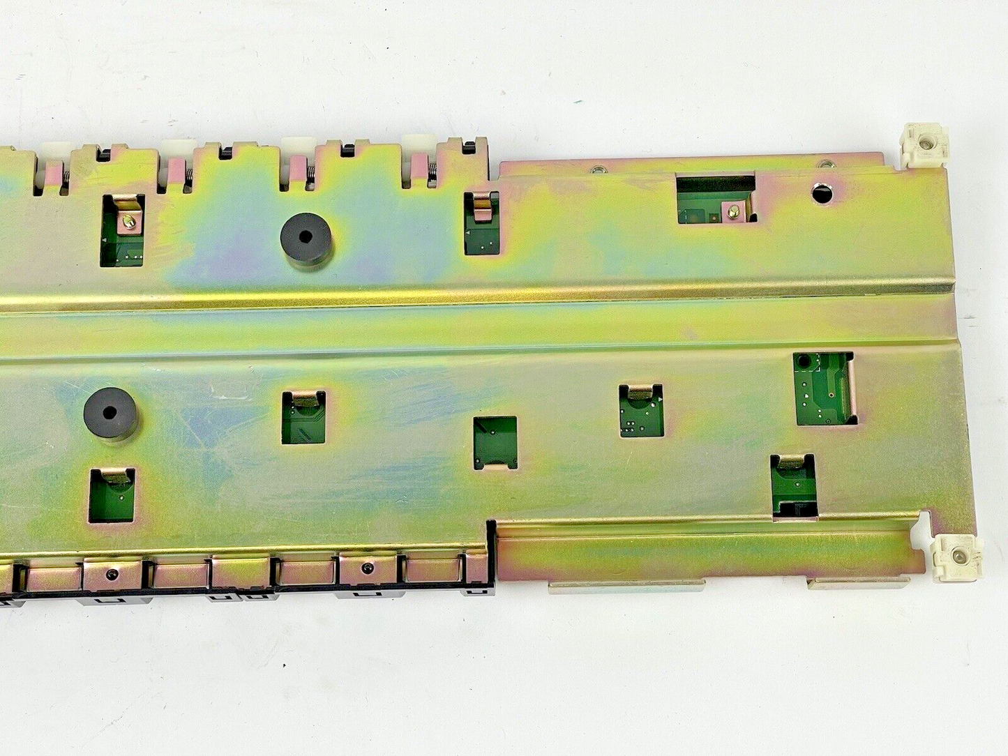 OMRON - CS1W-BC103 -  CPU BACKPLANE WITH 10 I/O SLOTS - 10 SLOT BASE UNIT