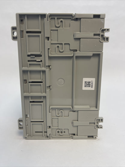 ALLEN BRADLEY 1426-M5E POWER MONITOR 5000 BASIC MODULE SER A FRN 2.45