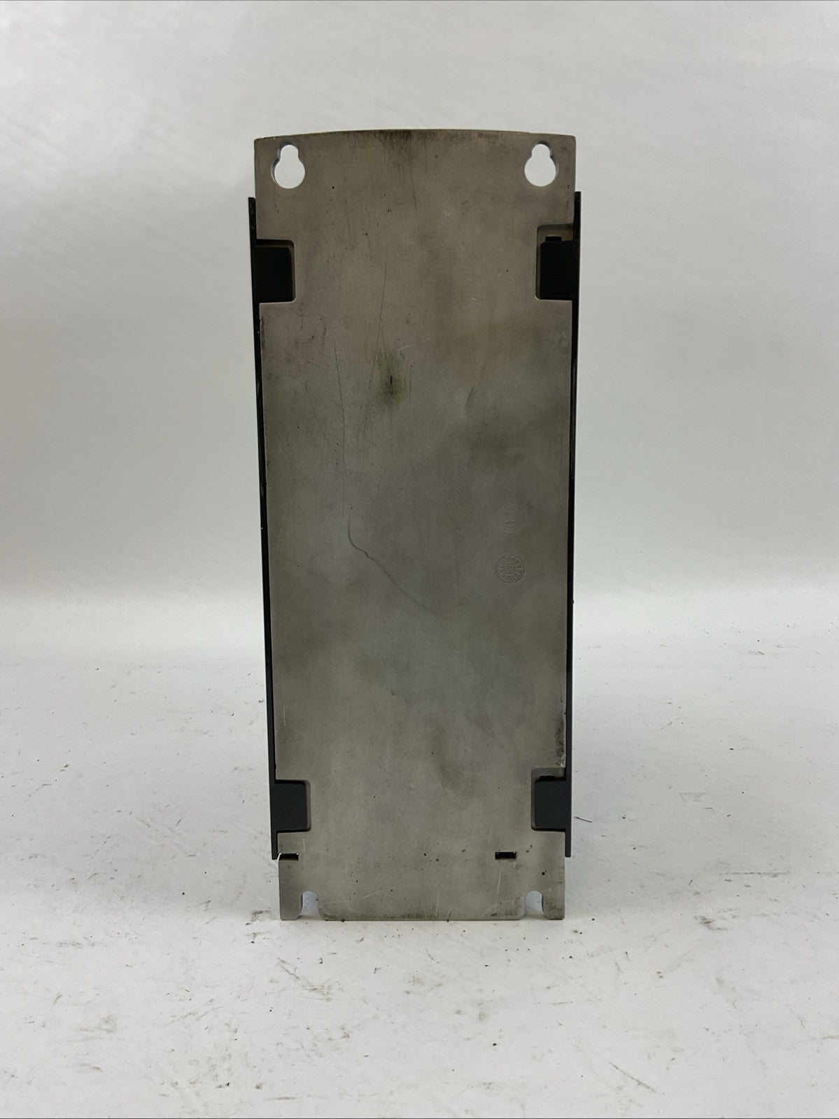 SCHNEIDER ELECTRIC LXM32MD72N4 SERVO DRIVE OUTPUT 24A 7kW INPUT 208/480VAC 3PH