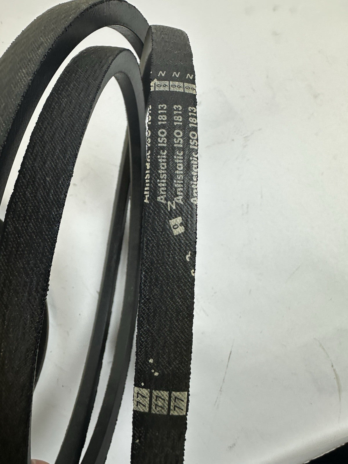 OPTIBELT-VB B102 S=C PLUS PREMIUM V-BELT LOT OF 4