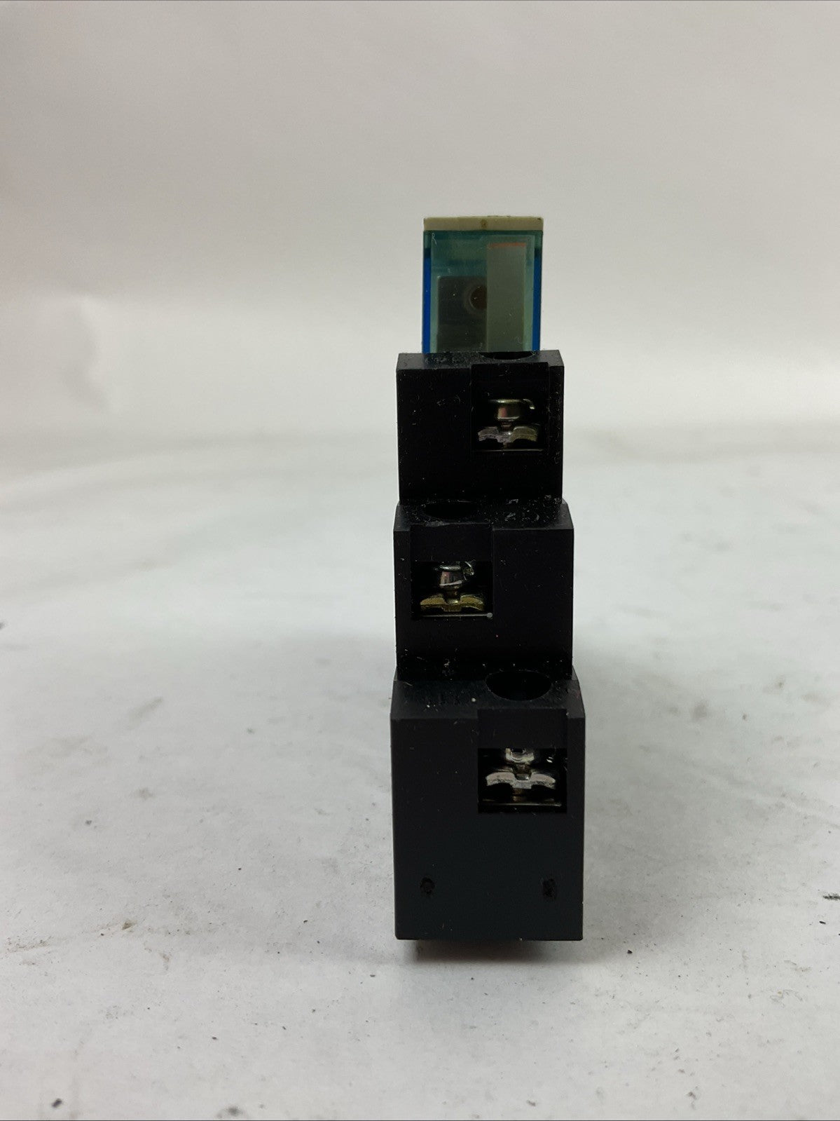 ALLEN BRADLEY 700-HN-121 SER A RELAY SOCKET 700-HK36Z24-4 SER B RELAY 24VDC