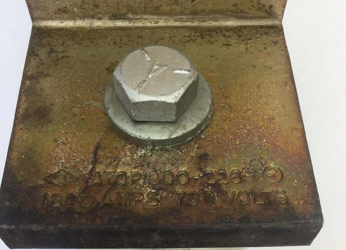 GOULD SHAWMUT AMPTRAP A70P1800-226 FUSE 1800 AMP 700VAC TYPE 226 FORM 101