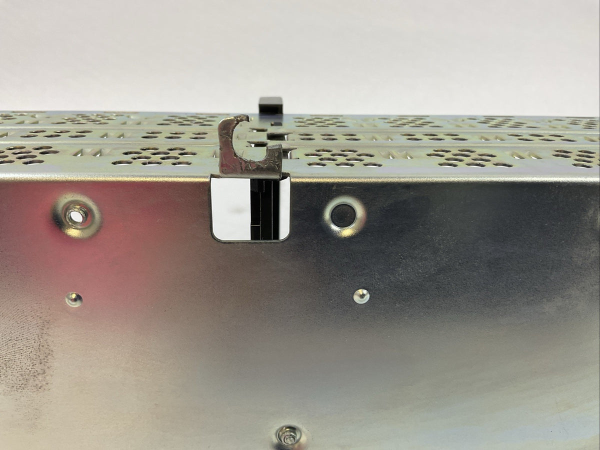 ALLEN-BRADLEY 1756-A10 SER B CONTROLLOGIX 10 SLOT CHASIS