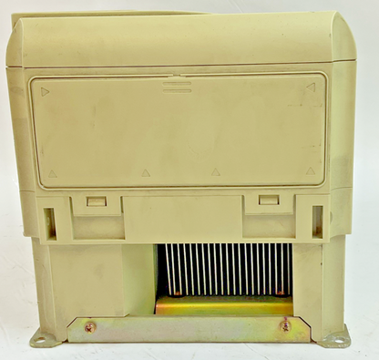 YASKAWA CIMR-F7U47P5 INVERTER DRIVE 47P51F 480V 50/60HZ VARISPEED F7